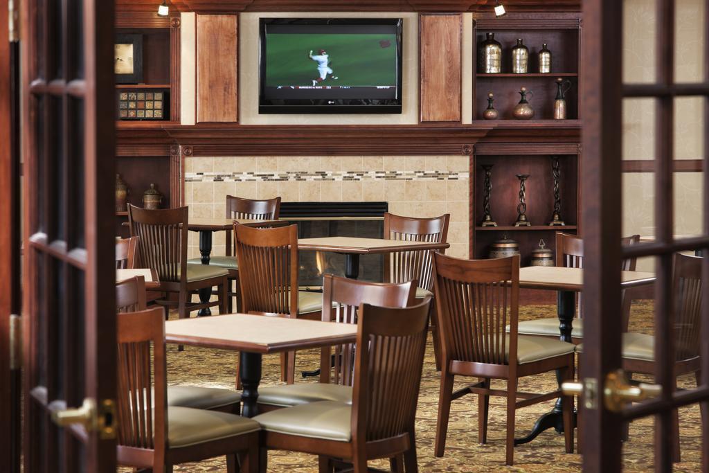 Country & By Radisson, Milwaukee West , Wi 3* Brookfield