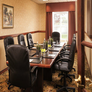Country & By Radisson, Milwaukee West , Wi Hotel